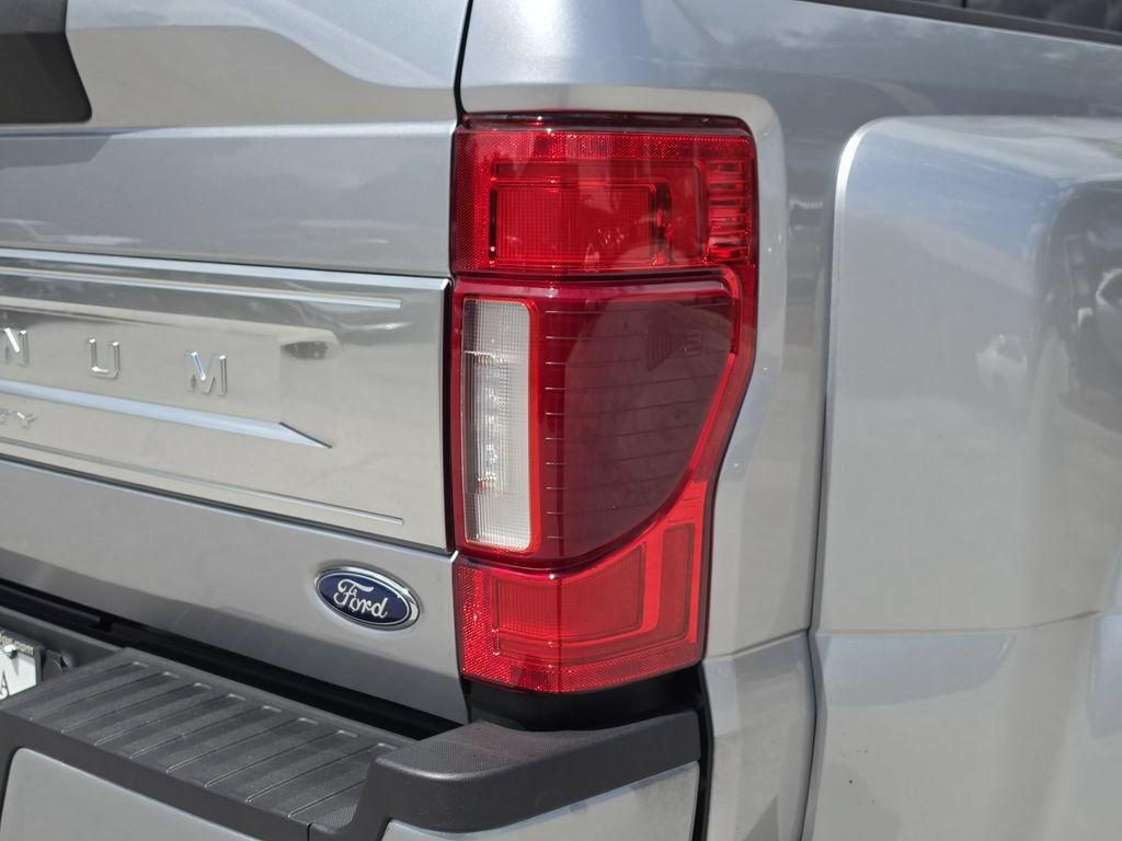 Used 2022 Ford F450 Platinum w/ FX4 Off-Road Package AWD/4WD image 8