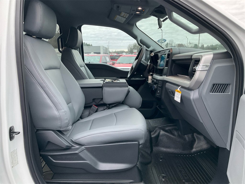 New 2026 Ford F450 XL image 12