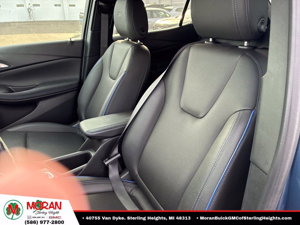 Used 2026 Buick Encore GX Sport Touring w/ Advanced Technology Package FWD image 10