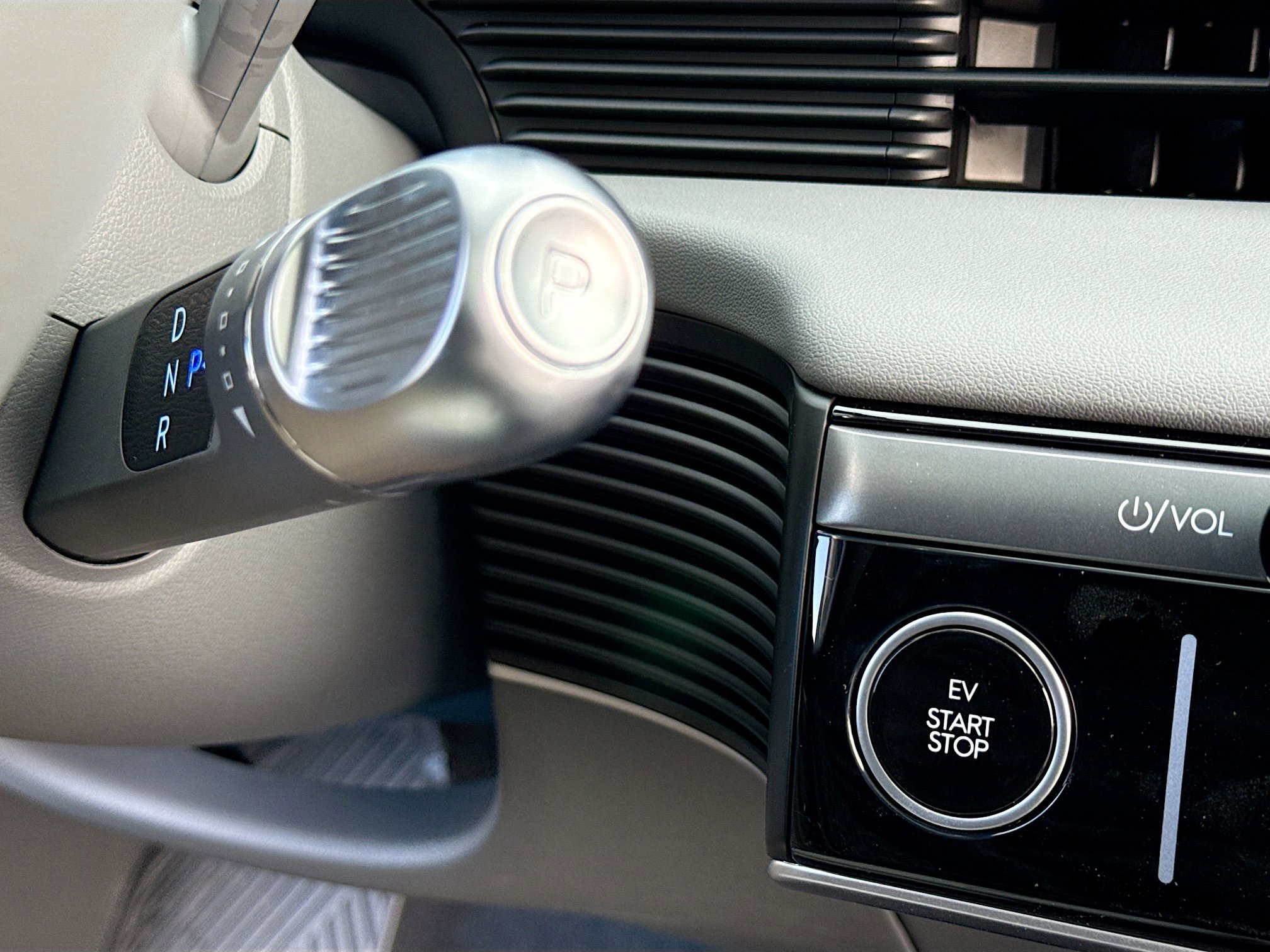 New 2026 Hyundai Ioniq 5 Limited image 11