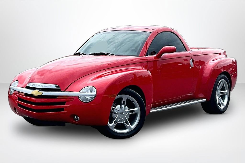 Used 2003 Chevrolet SSR w/ Preferred Equipment Group RWD image 3