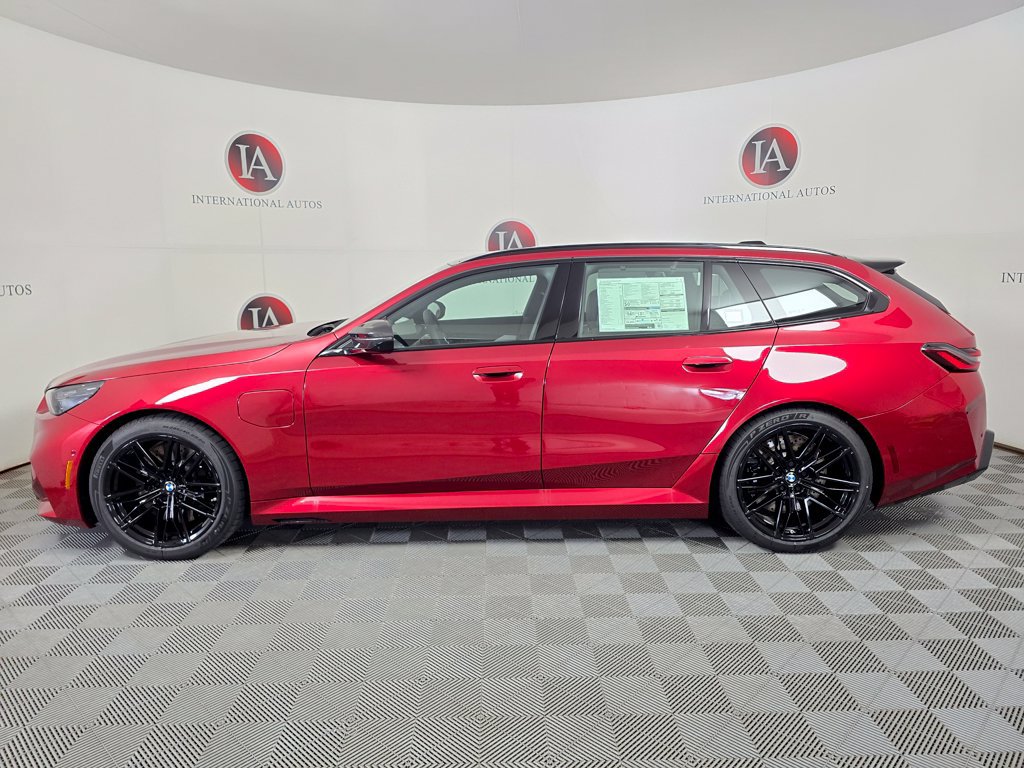 New 2027 BMW M5 Touring AWD/4WD image 6