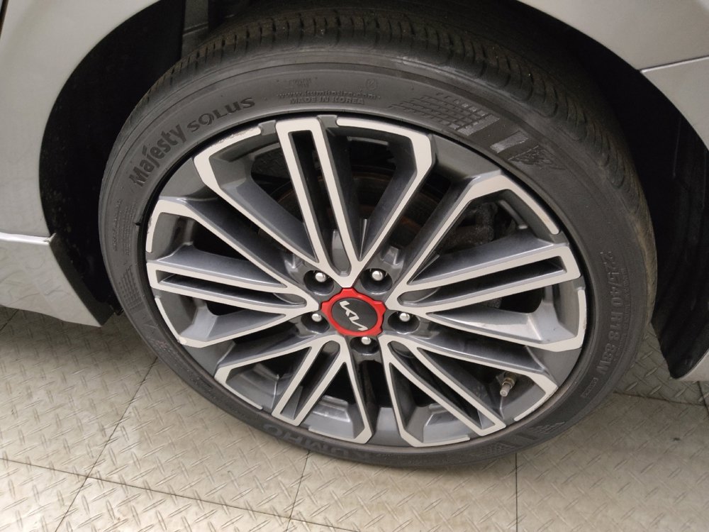 Used 2024 Kia Forte GT FWD image 31