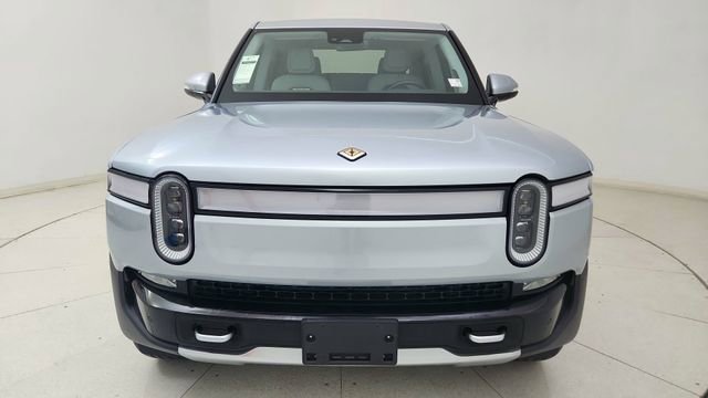 Used 2023 Rivian R1T Adventure image 2
