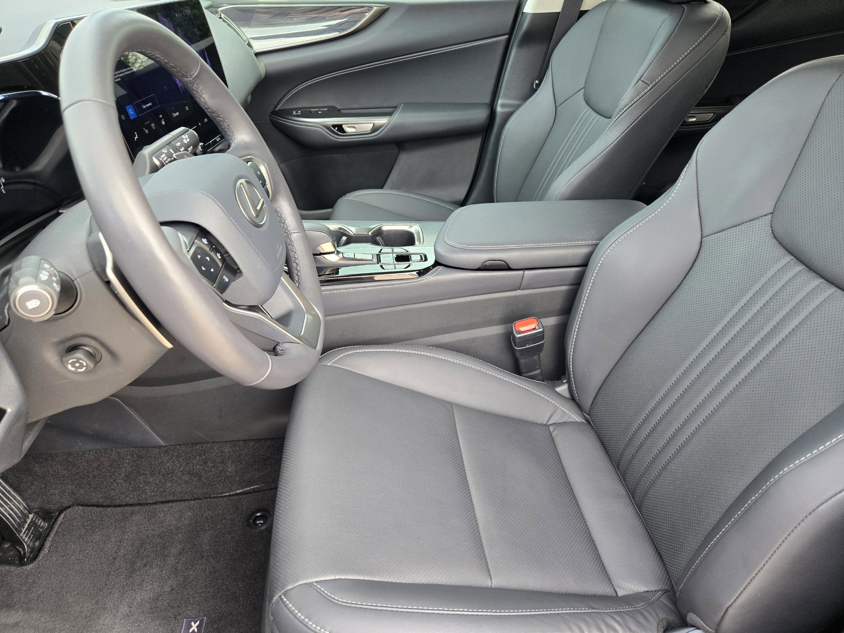 Certified 2025 Lexus NX 350 AWD w/ Cold Area Package image 9