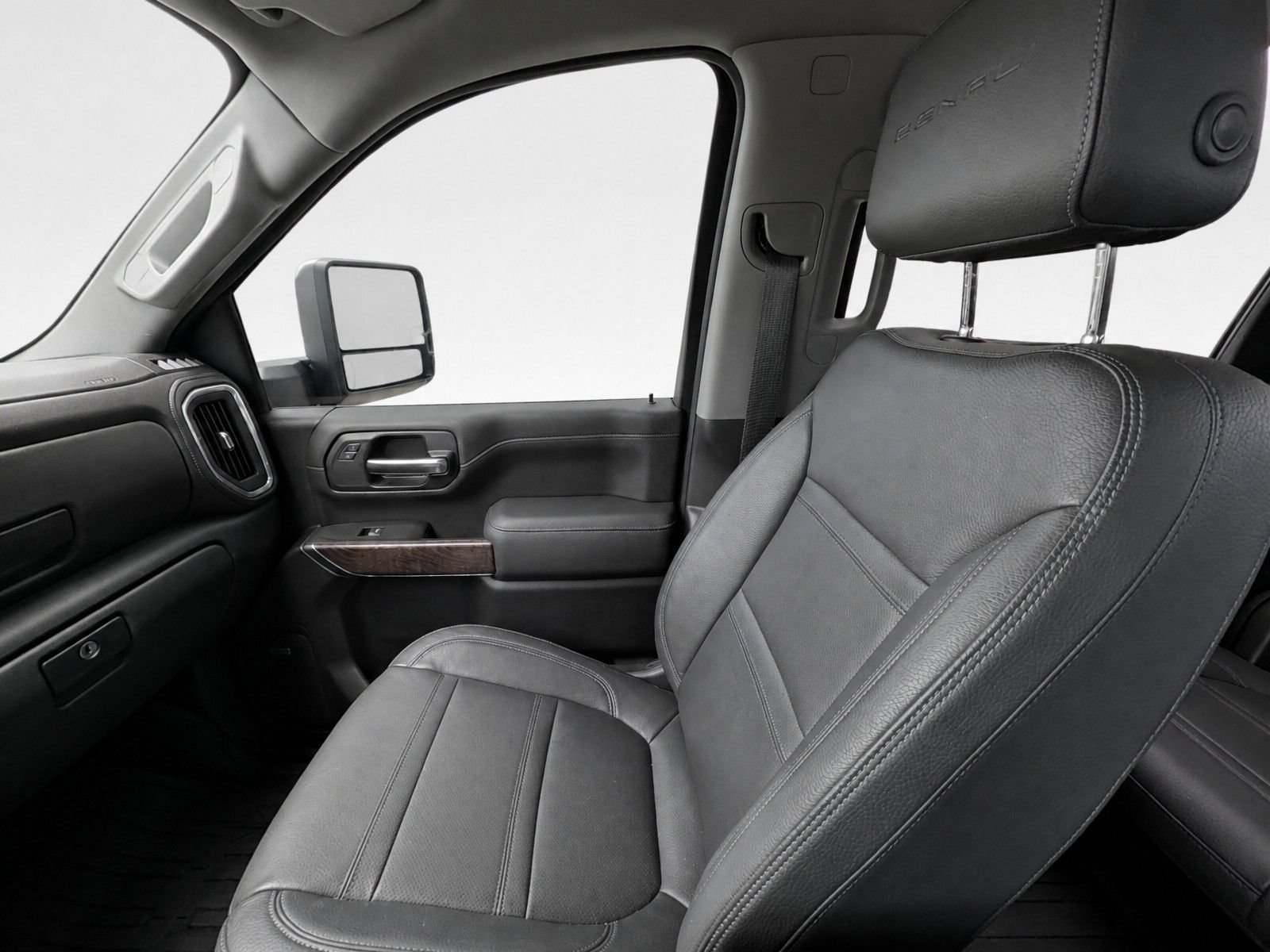Used 2021 GMC Sierra 2500 Denali w/ Denali Ultimate Package AWD/4WD image 18