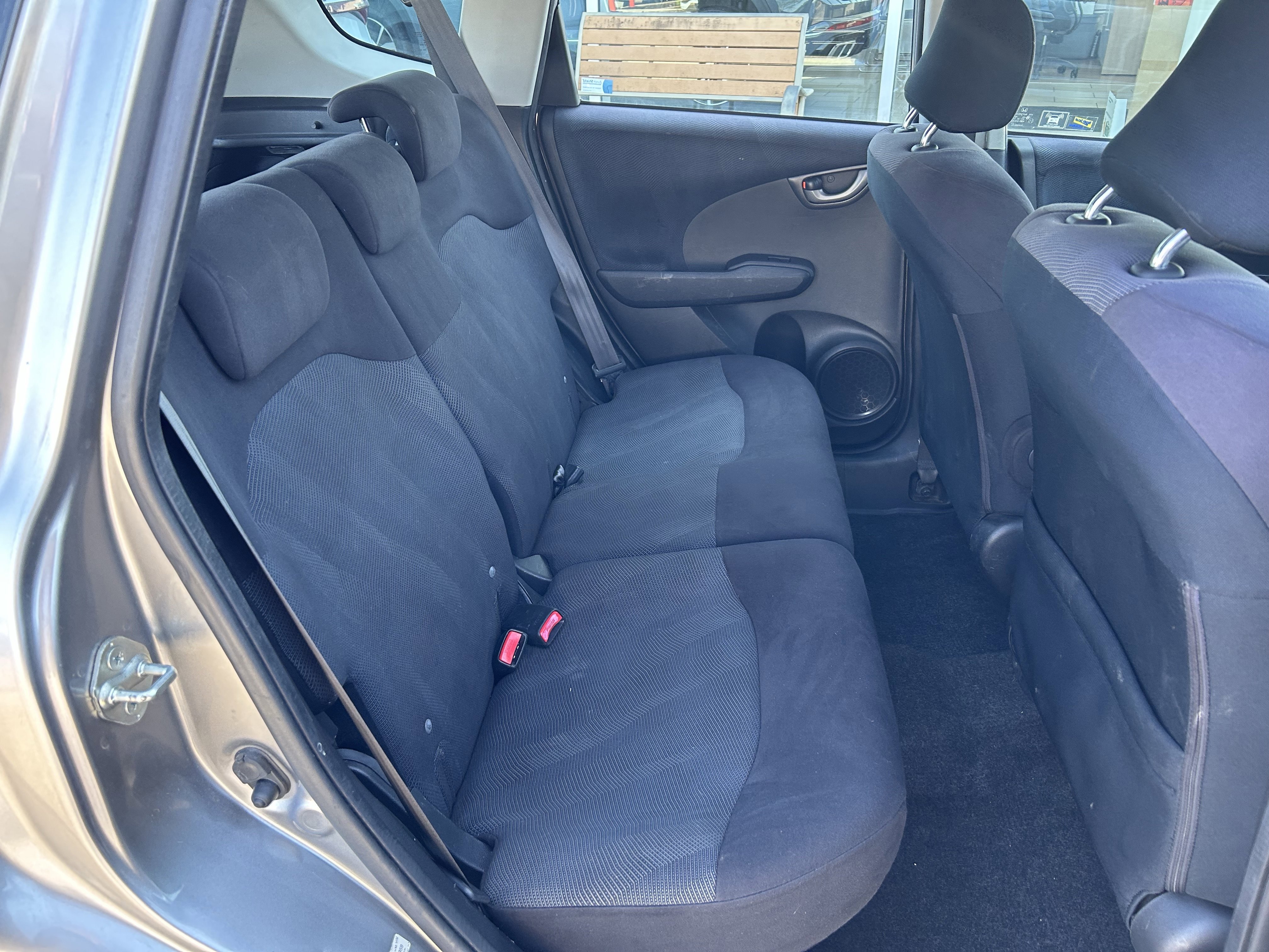 Used 2010 Honda Fit Sport image 22