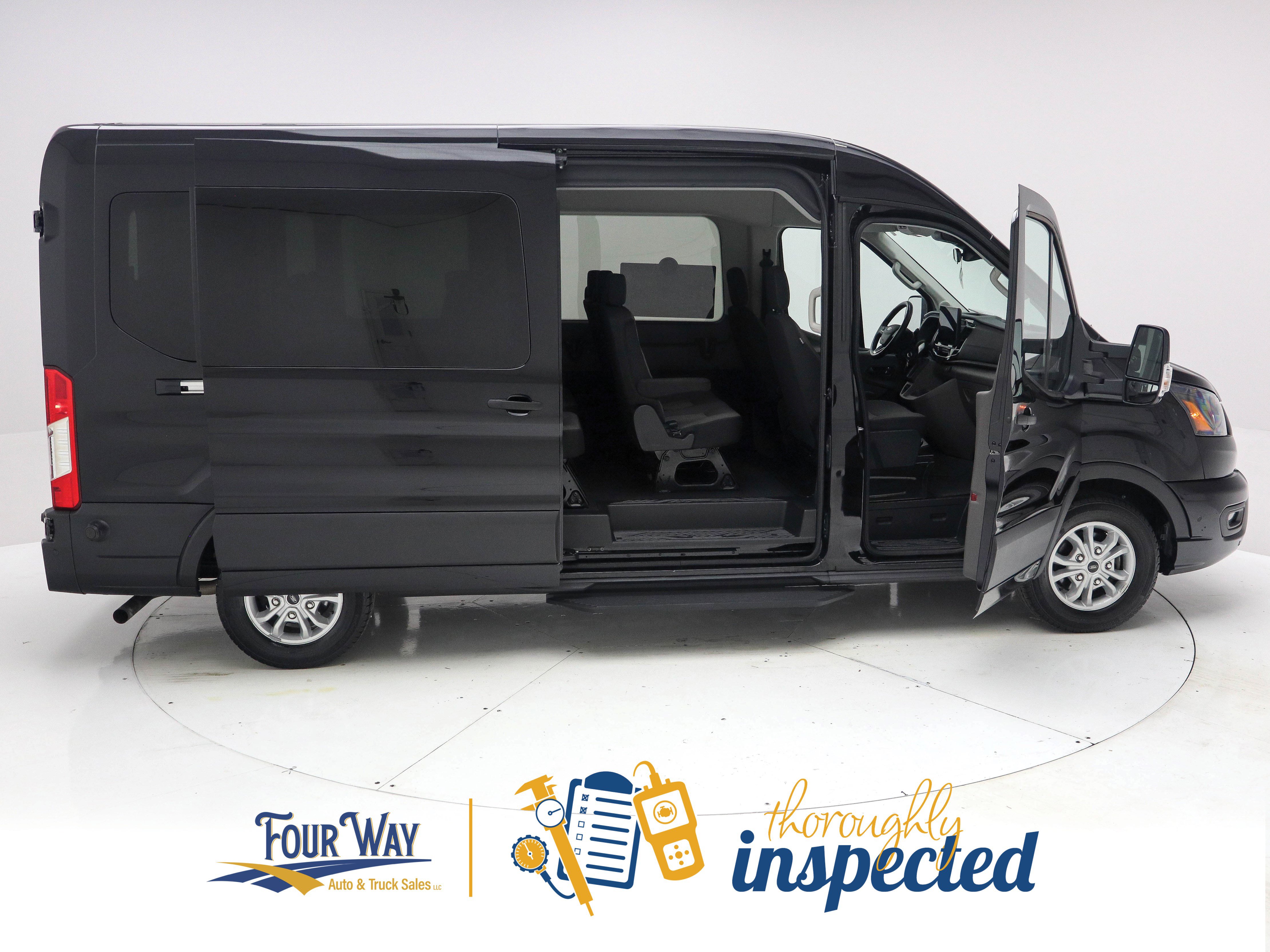 Used 2024 Ford Transit 350 XLT RWD image 3