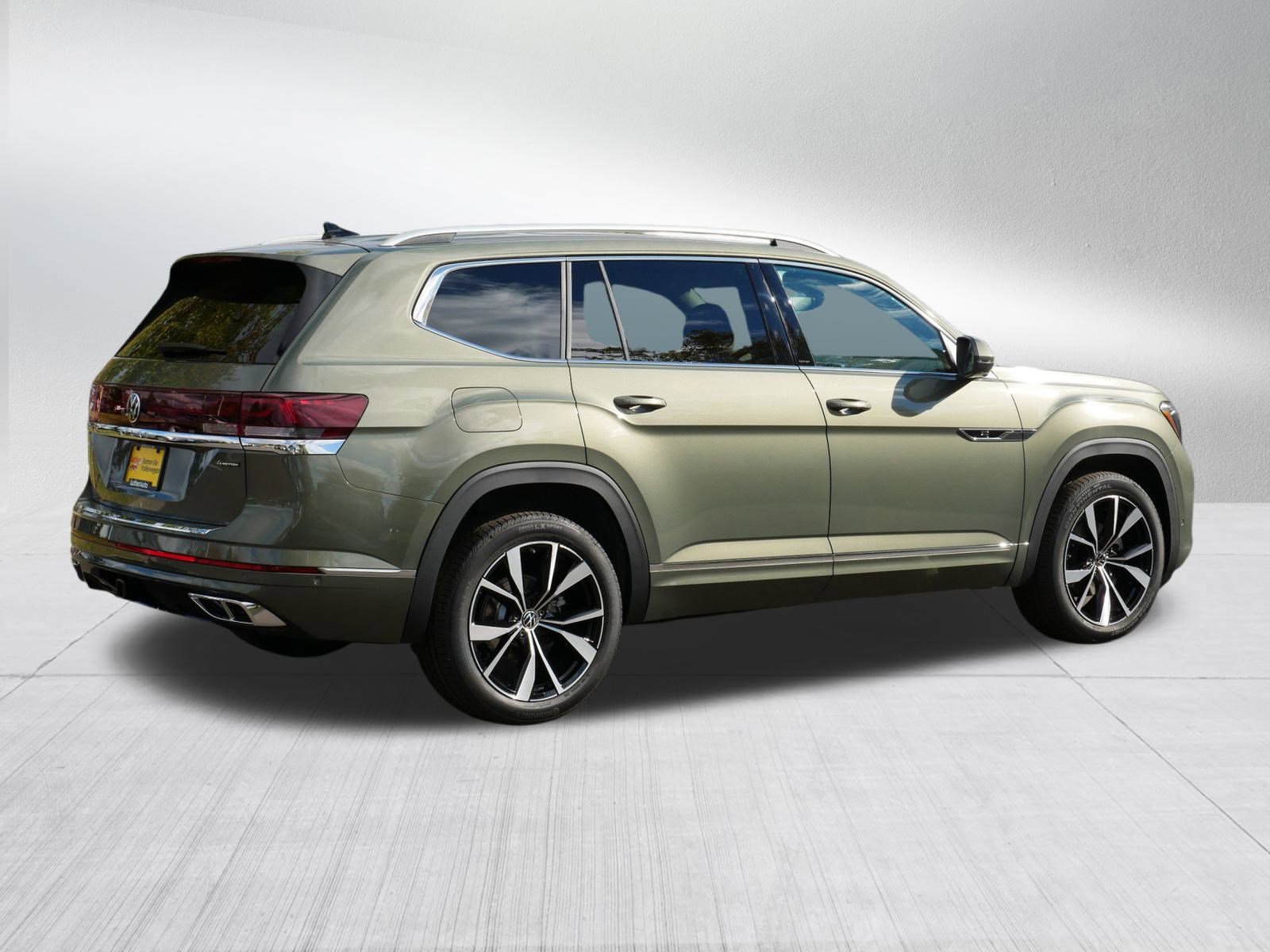 New 2026 Volkswagen Atlas SEL Premium R-Line image 4