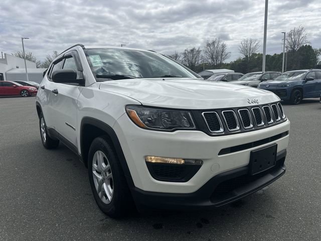 Used 2021 Jeep Compass Sport image 7