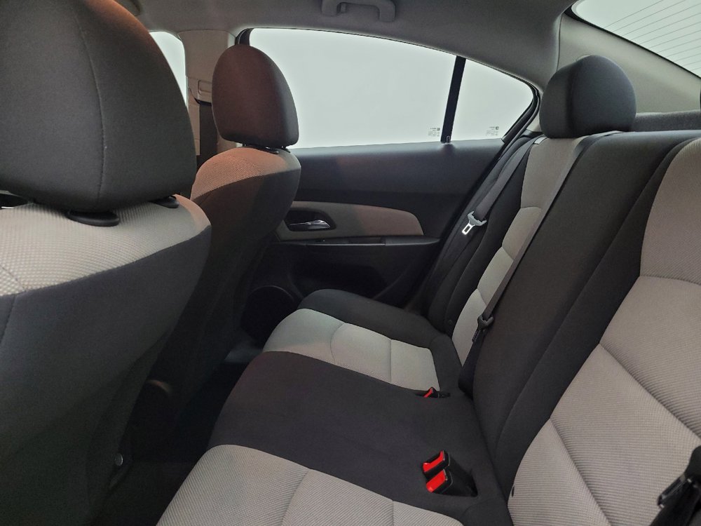 Used 2016 Chevrolet Cruze LS image 18