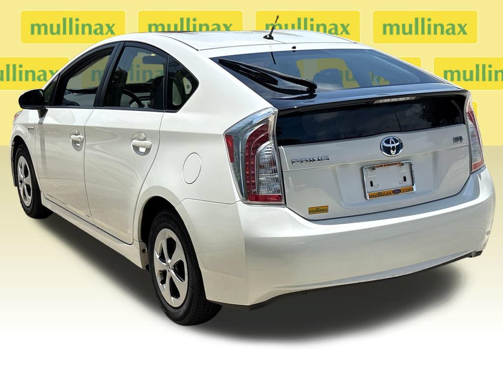 Used 2014 Toyota Prius Two FWD image 9
