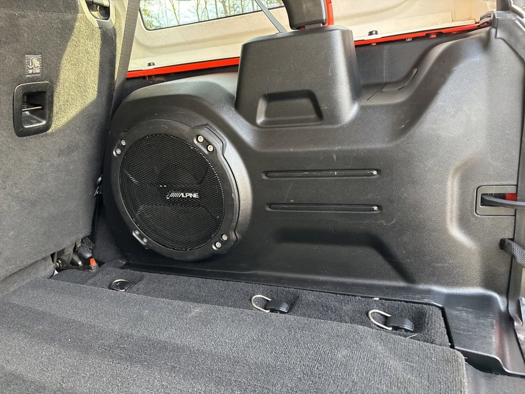 Used 2018 Jeep Wrangler Unlimited Sahara image 40