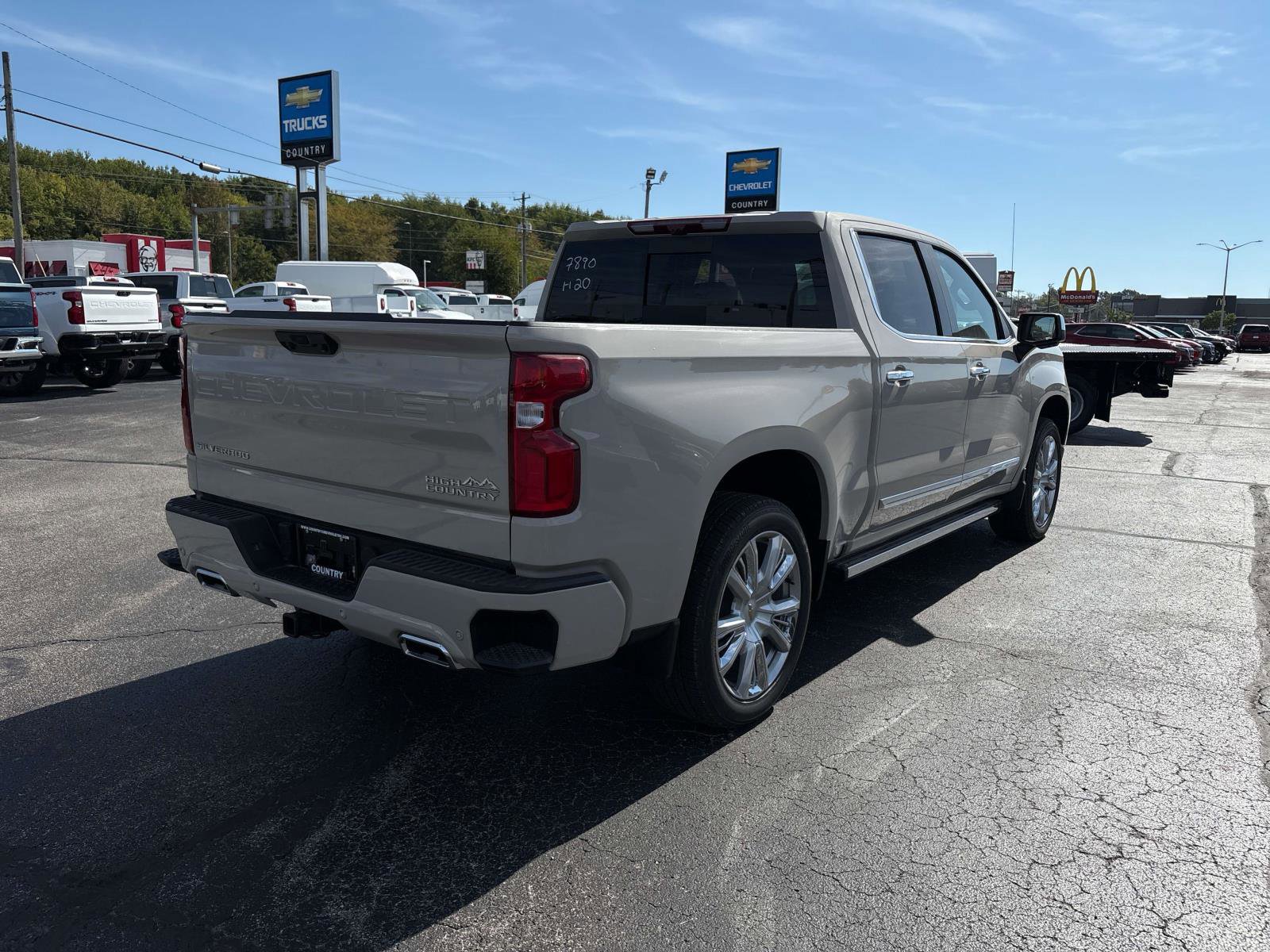 New 2026 Chevrolet Silverado 1500 High Country image 4