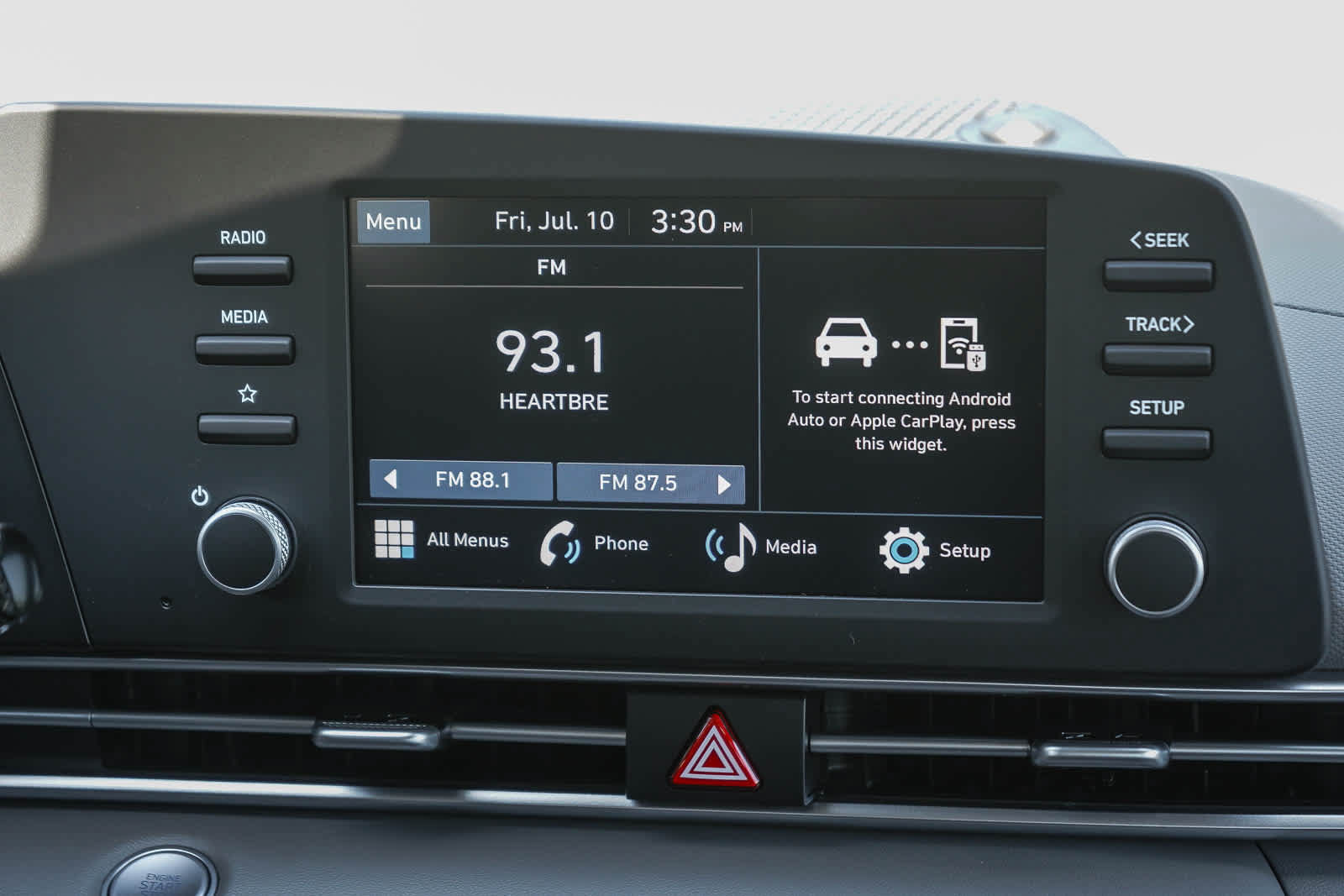 New 2026 Hyundai Elantra Sport FWD image 14