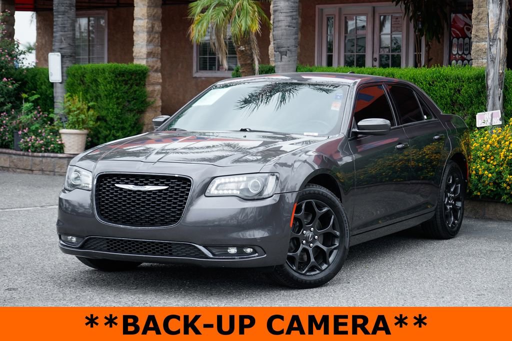 Used 2019 Chrysler 300 S image 4