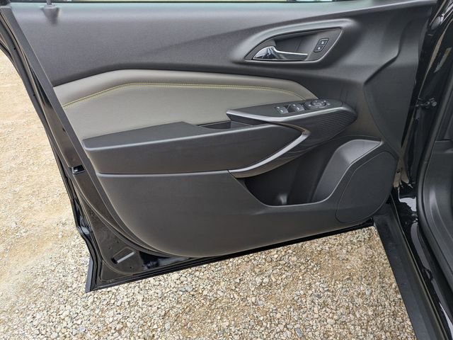 New 2026 Chevrolet Trax ACTIV w/ Sunroof Package image 8