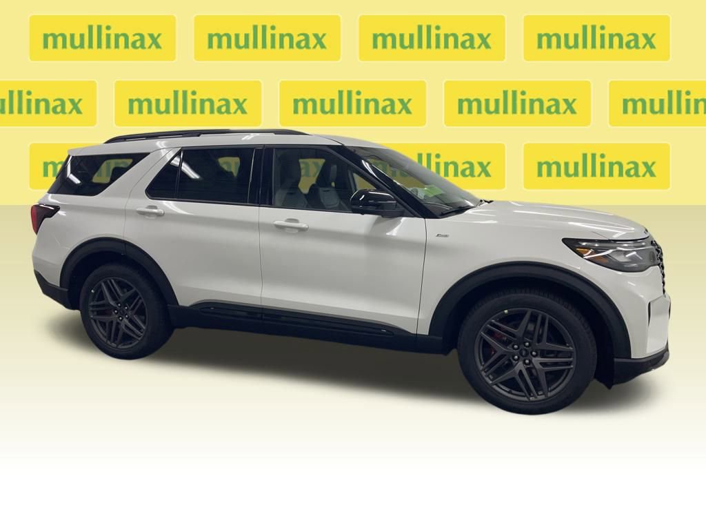 New 2025 Ford Explorer ST-Line w/ Premium Package image 2
