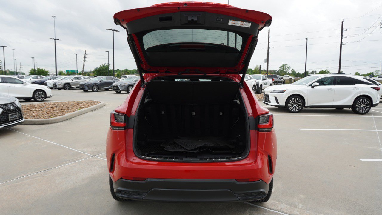 Certified 2023 Lexus NX 250 FWD w/ Towing Package (2000 Lbs) image 37