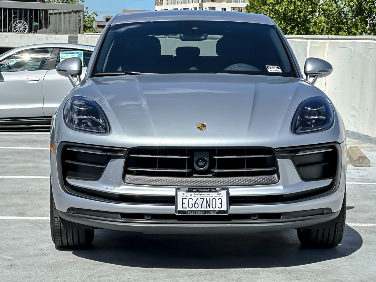 Used 2026 Porsche Macan AWD/4WD image 11