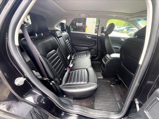 Used 2020 Ford Edge SEL w/ Convenience Package AWD/4WD image 23