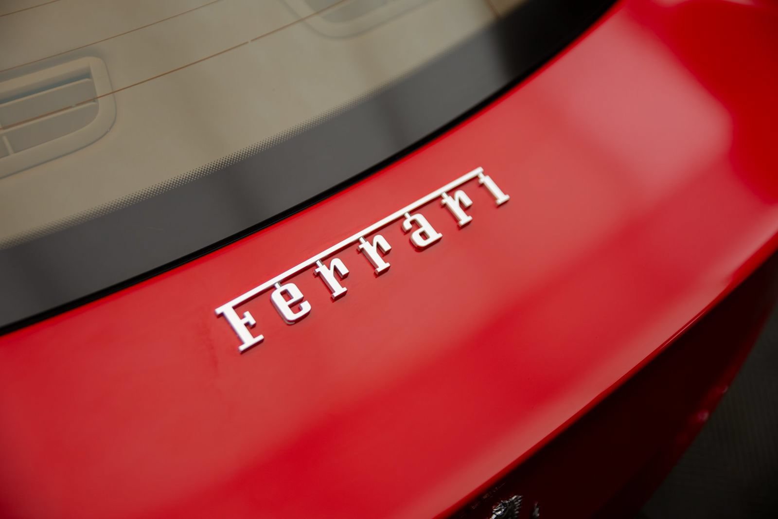 Used 2016 Ferrari F12 Berlinetta RWD image 46