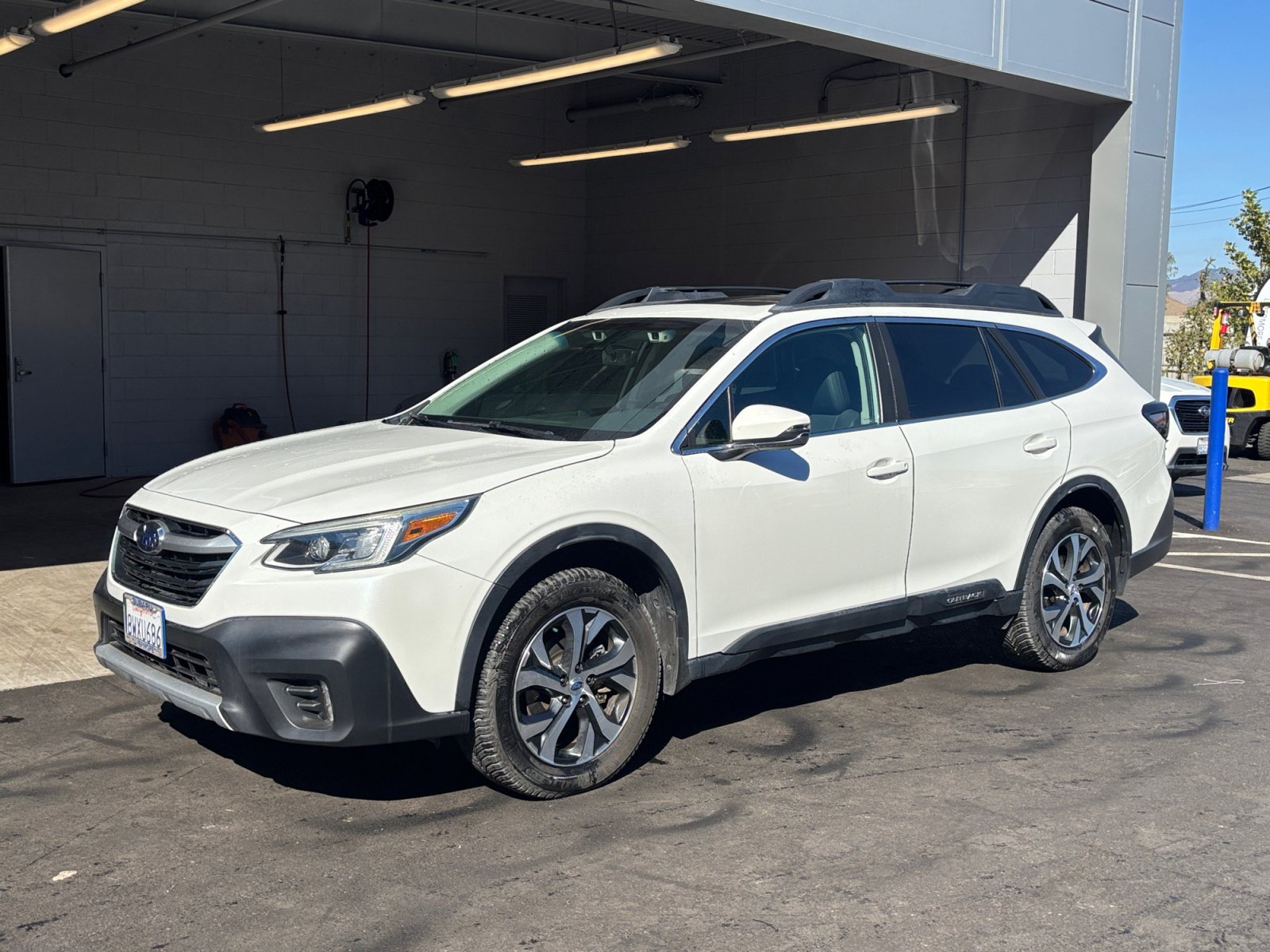 Used 2021 Subaru Outback Limited XT AWD/4WD image 23