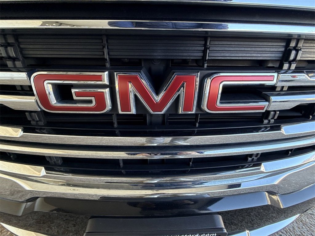 Certified 2023 GMC Acadia SLE image 28