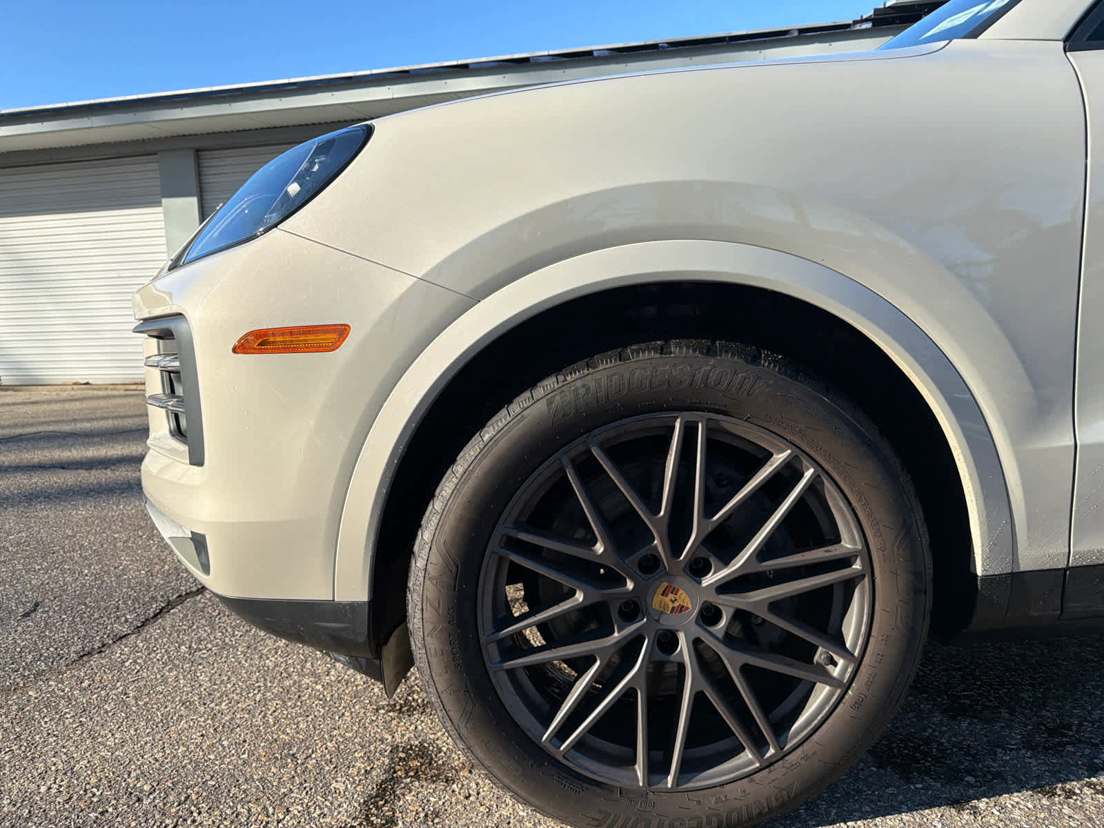 Certified 2024 Porsche Cayenne AWD/4WD image 11