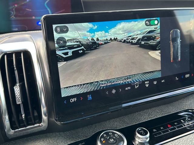 Used 2025 Ford Expedition Tremor image 34