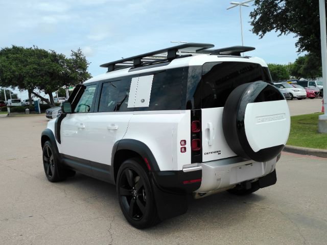 Used 2023 Land Rover Defender 110 SE AWD/4WD image 13