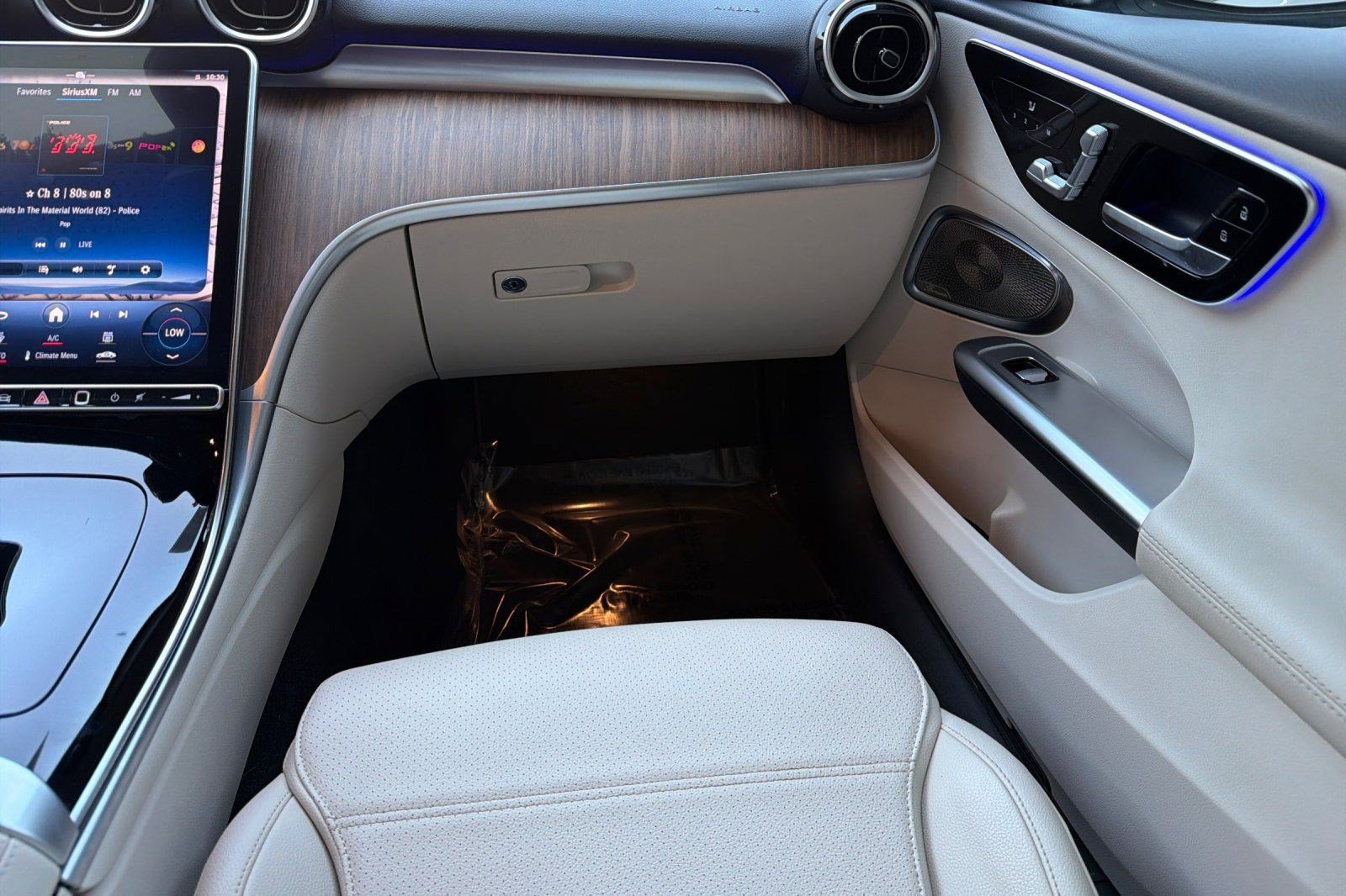 Used 2024 Mercedes-Benz C 300 Sedan image 33