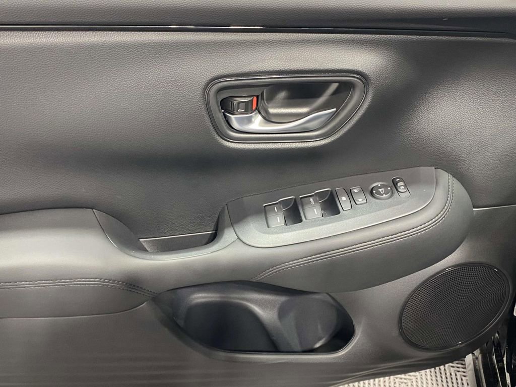 New 2026 Honda HR-V LX image 16