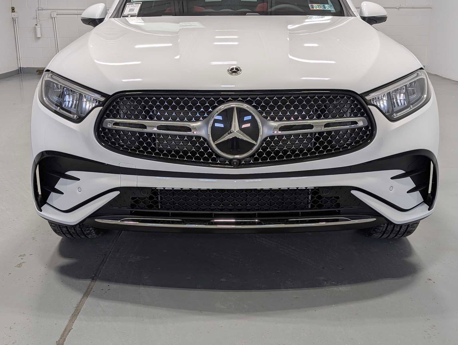 New 2026 Mercedes-Benz GLC 300 4MATIC image 2