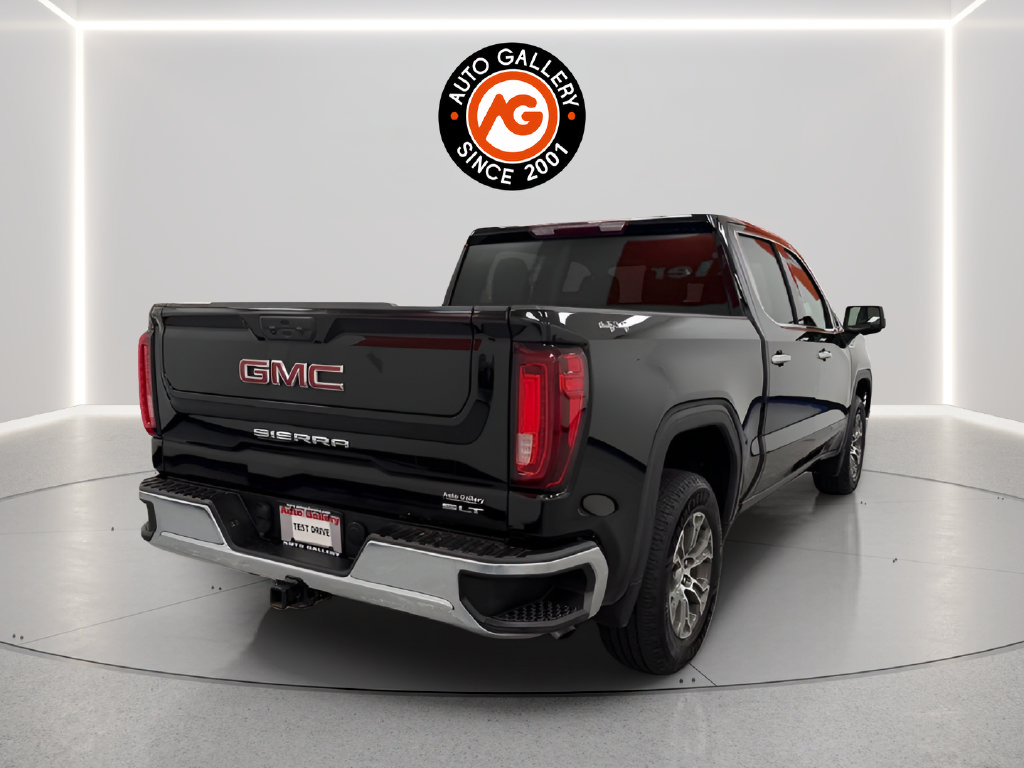 Used 2025 GMC Sierra 1500 SLT AWD/4WD image 7