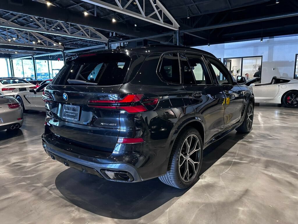 Used 2024 BMW X5 xDrive40i w/ M Sport Package AWD/4WD image 5