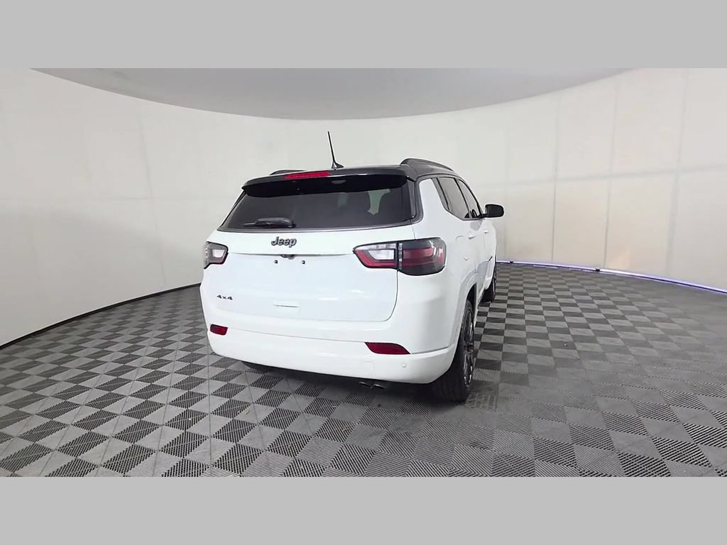 Used 2022 Jeep Compass High Altitude AWD/4WD image 41