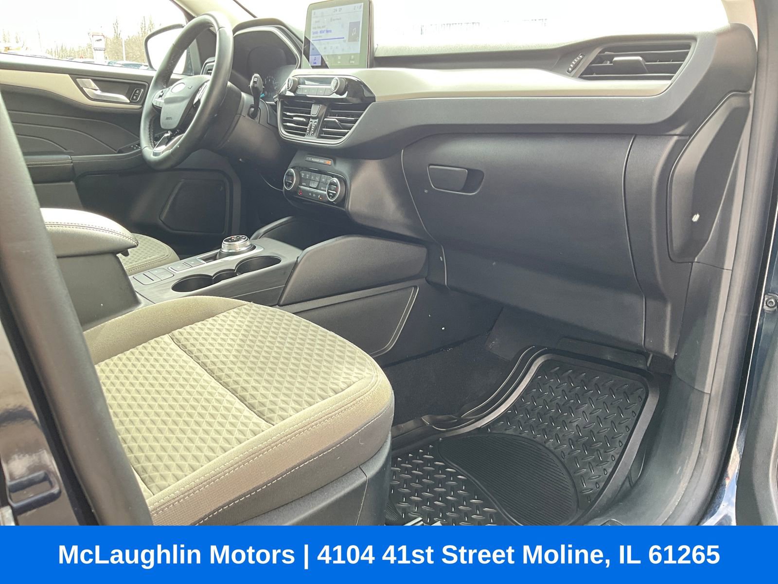 Used 2021 Ford Escape SE w/ Convenience Package image 9