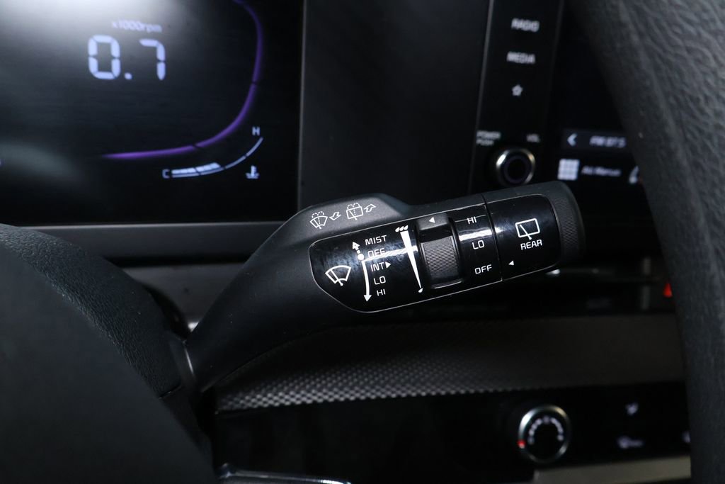 Used 2024 Kia Sportage LX image 23