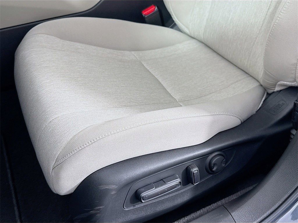 Certified 2025 Honda Accord SE image 27