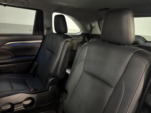 Used 2019 Toyota Highlander Limited w/ Protection Package #3 AWD/4WD image 21