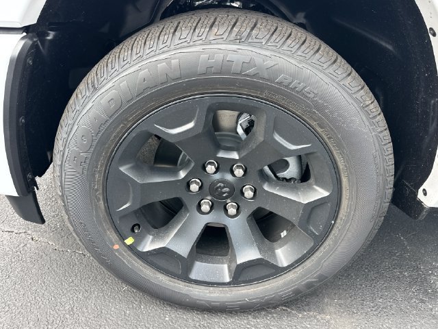 New 2027 RAM 1500 4x4 Crew Cab image 26