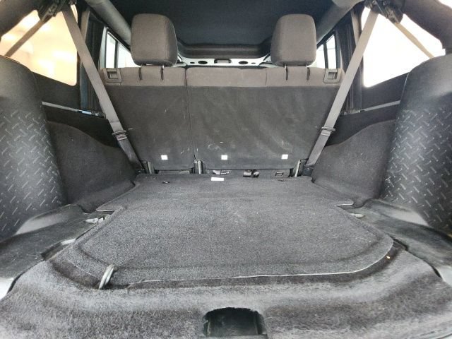 Certified 2018 Jeep Wrangler Unlimited Sport S AWD/4WD image 30