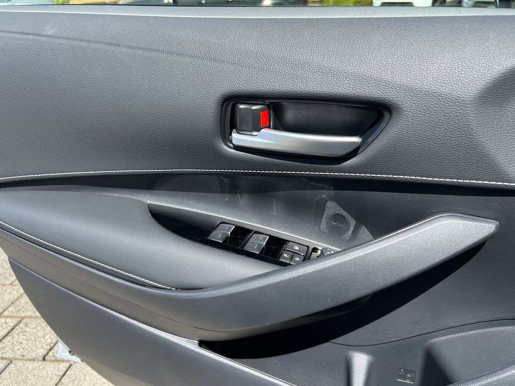New 2026 Toyota Corolla SE FWD image 17