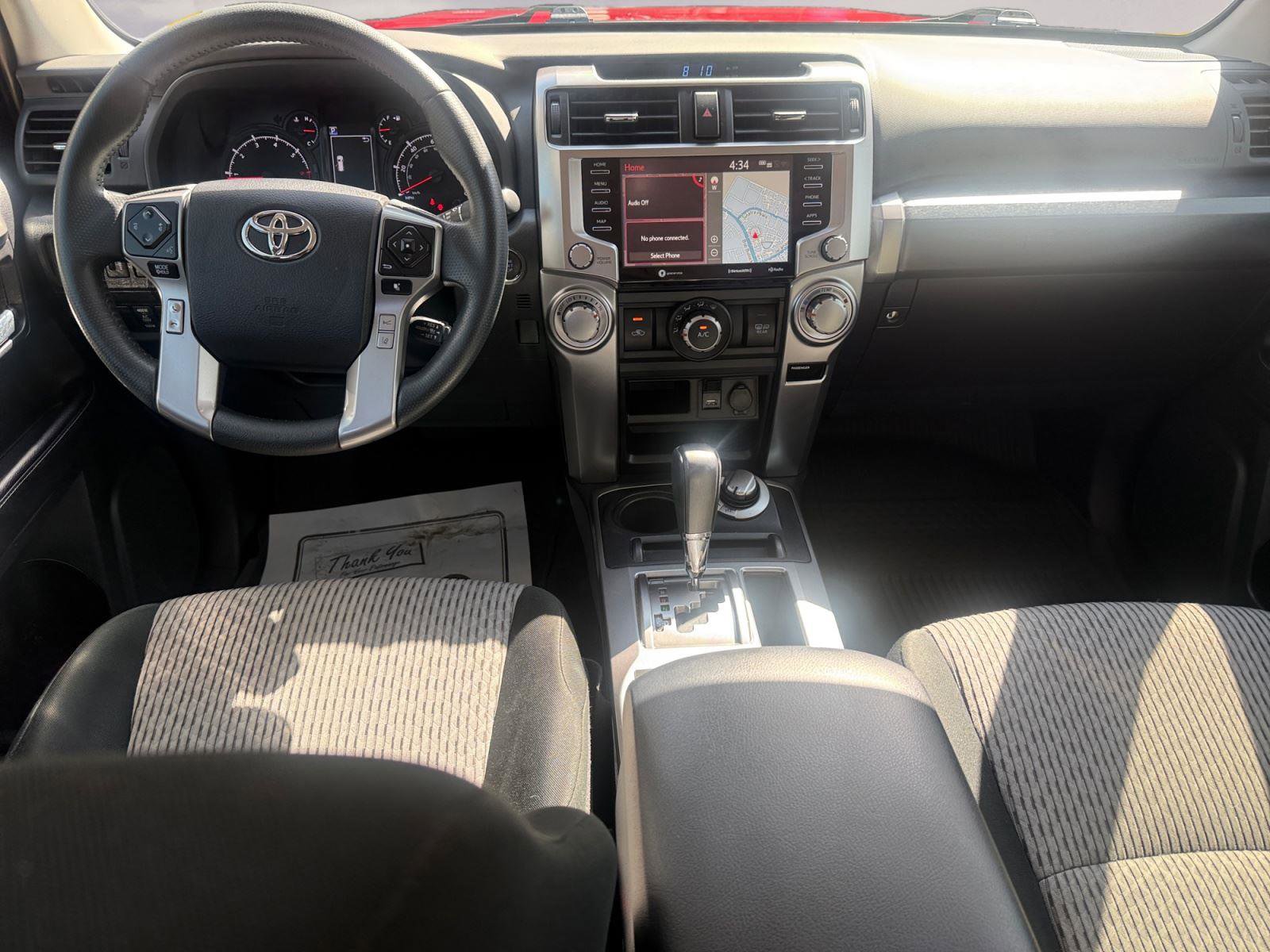 Used 2023 Toyota 4Runner SR5 AWD/4WD image 10