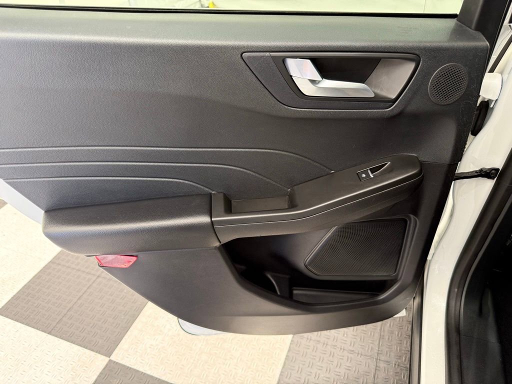 Used 2021 Ford Escape Titanium w/ Titanium Elite Package image 20