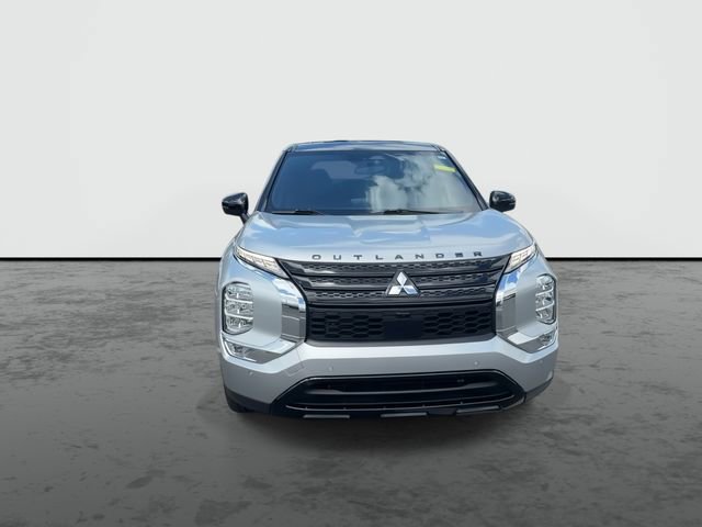 Used 2023 Mitsubishi Outlander SEL FWD image 2