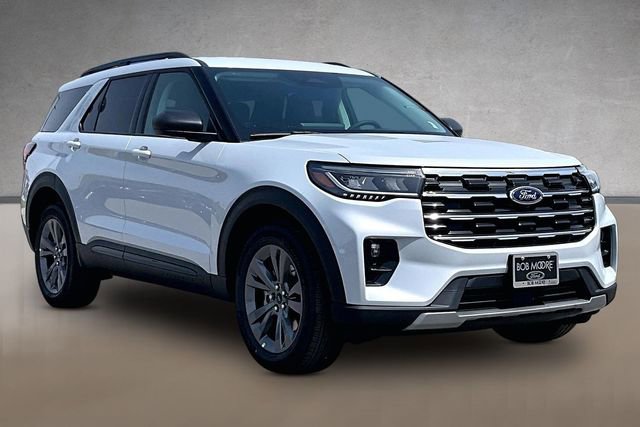 New 2026 Ford Explorer Active AWD/4WD image 2