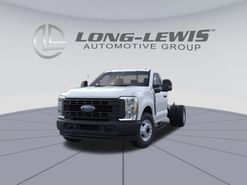 New 2026 Ford F350 XL image 2