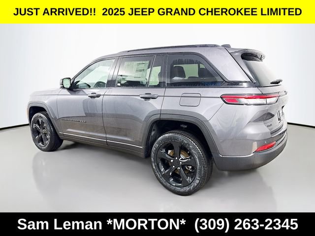 New 2025 Jeep Grand Cherokee Limited w/ Black Appearance Package image 5